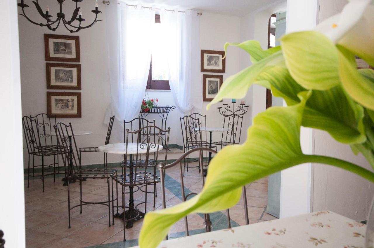 Albergo La Fontanella Noto Exterior foto